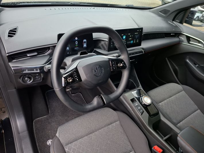 www.DobreUzywane.pl - MG 3 EXCITE 1.5 HYBRYDA 194KM AUTOMAT