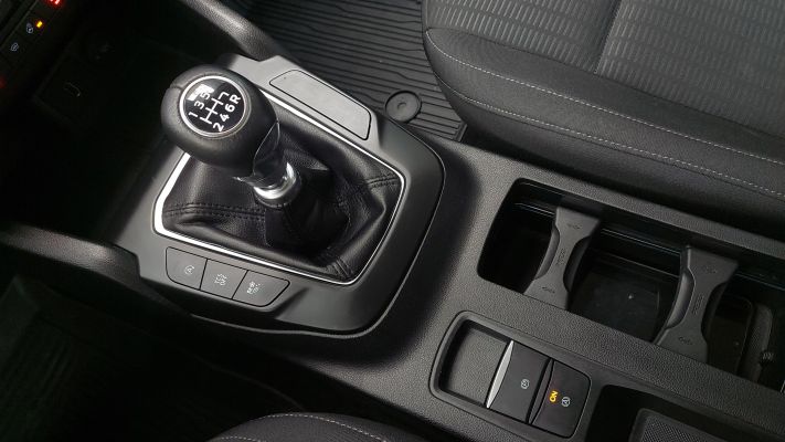 www.DobreUzywane.pl - FORD FOCUS 1.0 ECOBOOST 125 KM TREND