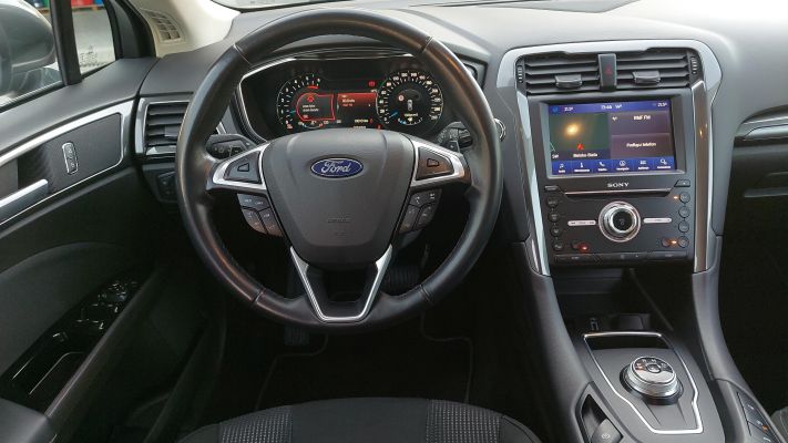 www.DobreUzywane.pl - FORD MONDEO 2.0 ECOBLUE 150 KM TITANIUM AUTOMATYCZNA SKRZYNIA BIEGÓW