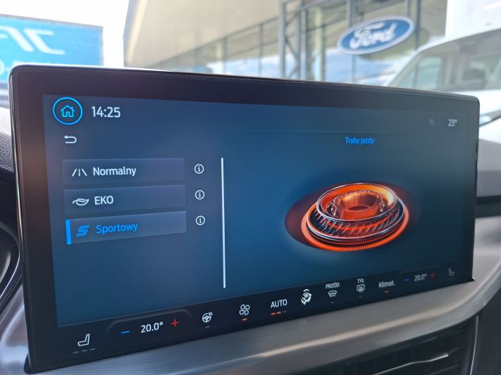 www.DobreUzywane.pl - FORD FOCUS 1.5 ECOBLUE 116KM TITANIUM X AUTOMAT