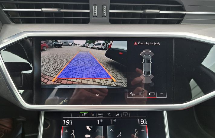 www.DobreUzywane.pl - AUDI A7 SPORTBACK 55 TFSI e quattro 367 KM S TRONIC