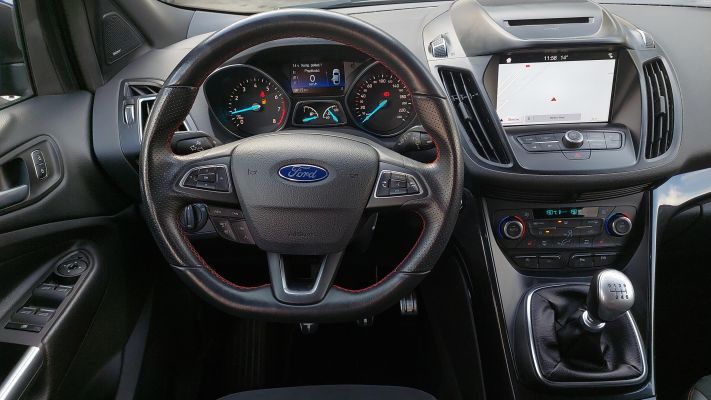 www.DobreUzywane.pl - FORD KUGA 1,5 ECOBOOST 150KM, ST-LINE + PAKIET PLATNIUM X