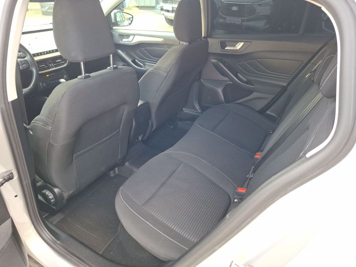 www.DobreUzywane.pl - FORD FOCUS 1.0 ECOBOOST 155KM TITANIUM X AUTOMAT
