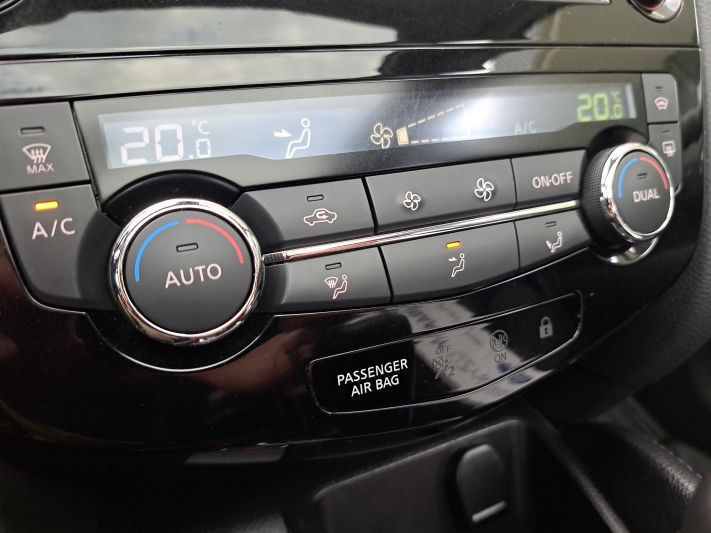 www.DobreUzywane.pl - NISSAN QASHQAI 1.3 DIG-T 159KM AUTOMAT N-CONNECTA + PAKIET ZIMOWY,STYL