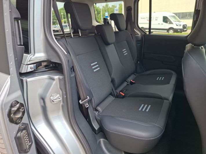 www.DobreUzywane.pl - FORD COURIER 1.0 ECOBOOST 125KM ACTIVE AUTOMAT DEMO