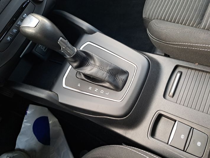 www.DobreUzywane.pl - FORD FOCUS 1.0 ECOBOOST HYBRYDA 125KM TITANIUM AUTOMAT