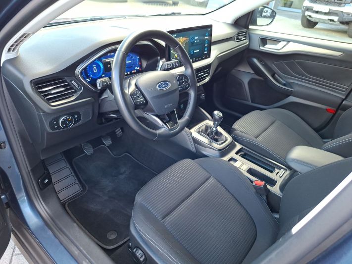 www.DobreUzywane.pl - FORD FOCUS 1.0 ECOBOOST 125 KM TITANIUM X KOMBI