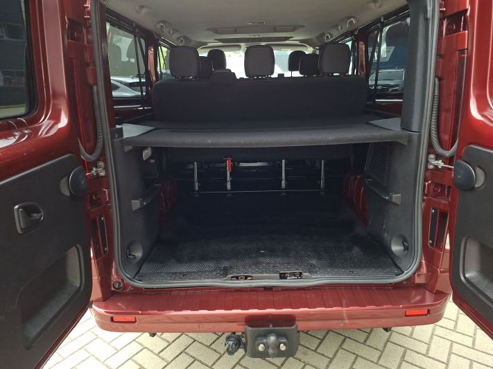 www.DobreUzywane.pl - RENAULT TRAFIC EQUILIBRE 2.0 DIESEL AUTOMAT 170 KM