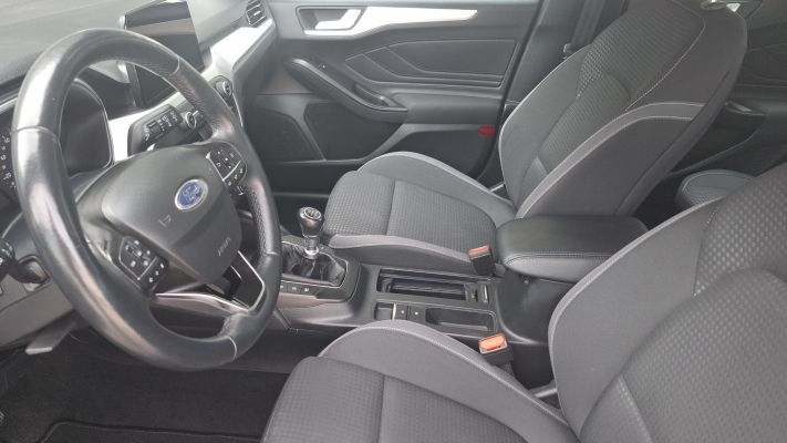 www.DobreUzywane.pl - FORD FOCUS 1.0 ECOBOOST 125 KM TREND EDITION, SALON POLSKA