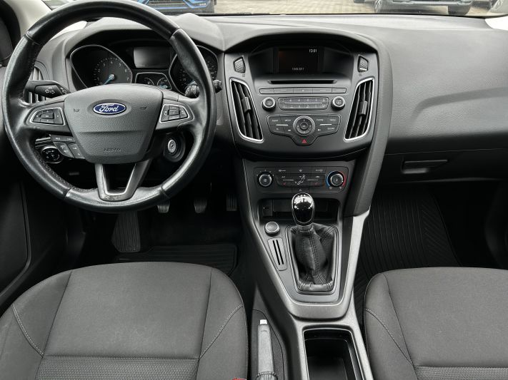 www.DobreUzywane.pl - FORD FOCUS, 1.6 BENZYNA 105 KM, GOLD X