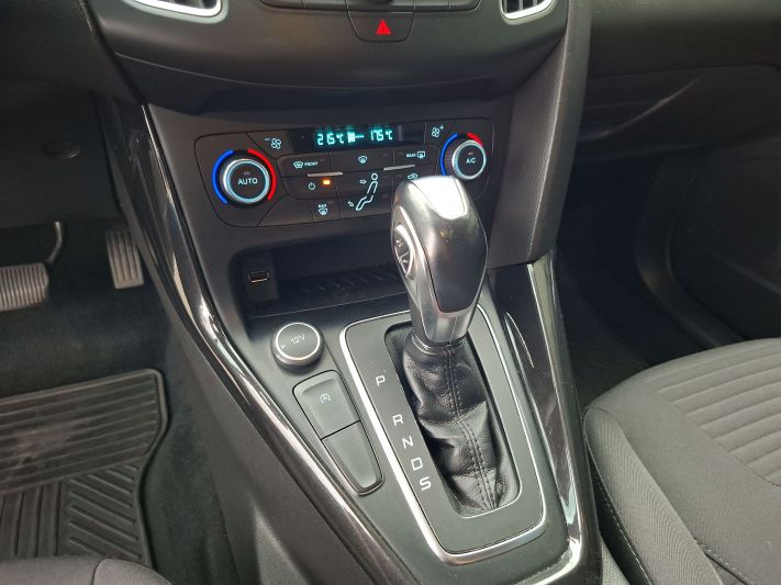 www.DobreUzywane.pl - FORD FOCUS 1.5 BENZYNA 150KM AUTOMAT TITANIUM