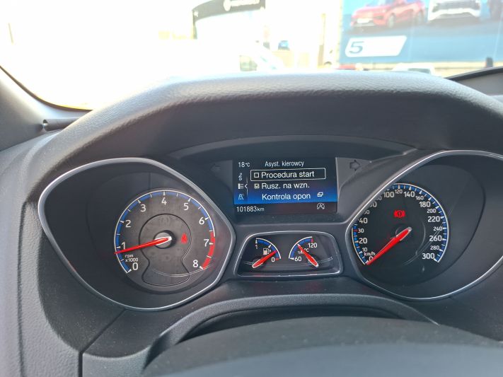www.DobreUzywane.pl - FORD FOCUS RS 2.3 BENZYNA 350KM AWD MANUAL