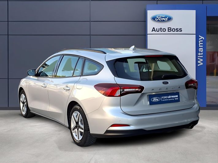 www.DobreUzywane.pl - FORD FOCUS 1.5 ECOBLUE 120 KM CONNECTED
