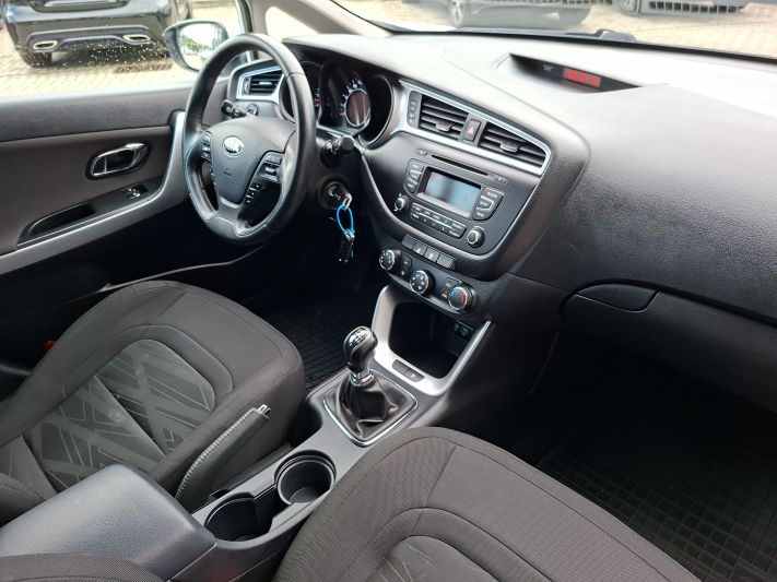www.DobreUzywane.pl - KIA CEED 1.4 BENZYNA 100KM S KOMBI