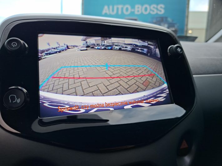 www.DobreUzywane.pl - TOYOTA AYGO 1.0 BENZYNA 72KM X-PLAY AUTOMAT
