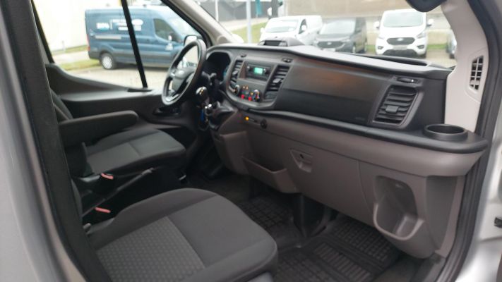 www.DobreUzywane.pl - FORD TRANSIT 2,0 DIESEL 130 KM, L3H2, OSOBOWY, PRZEBIEG TYLKO 22 TYS KM!!!