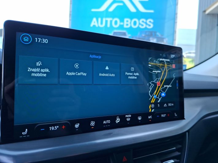 www.DobreUzywane.pl - FORD FOCUS 1.0 ECOBOOST 125 KM TITANIUM X HATCHBACK
