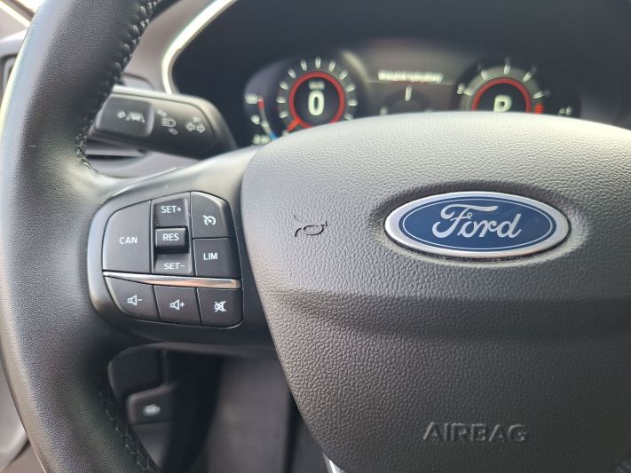 www.DobreUzywane.pl - FORD FOCUS 1.0 ECOBOOST 155KM TITANIUM X AUTOMAT