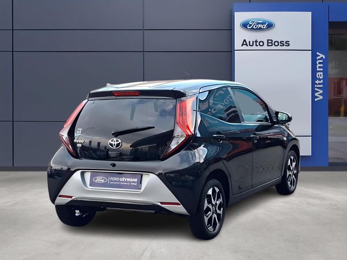 www.DobreUzywane.pl - TOYOTA AYGO 1.0 BENZYNA 72KM X-PLAY AUTOMAT