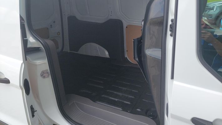 www.DobreUzywane.pl - FORD CONNECT 1.5 ECOBLUE 120KM L2 TREND