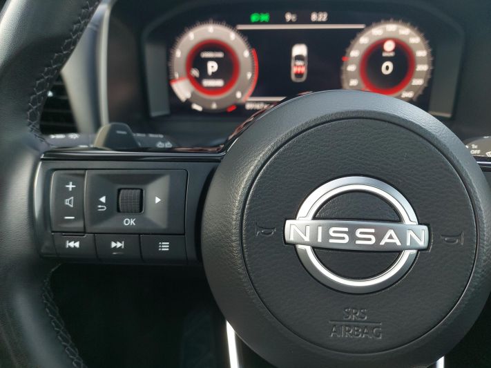 www.DobreUzywane.pl - NISSAN QASHQAI 1.3 DIG-T N-CONNECTA + PAKIET STYL 158KM AUTOMAT