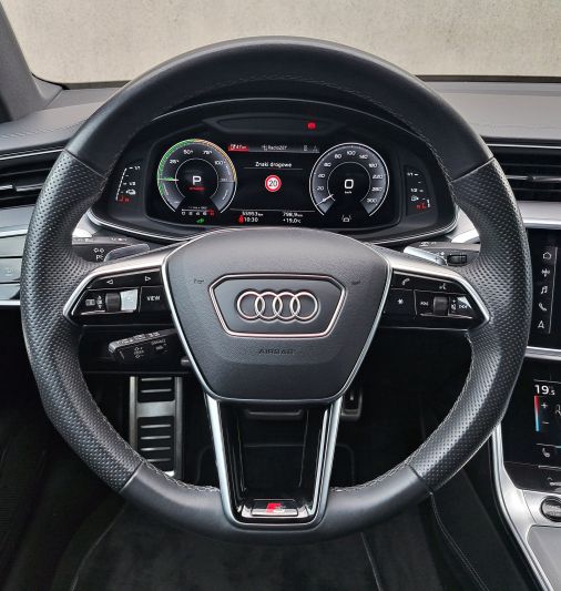 www.DobreUzywane.pl - AUDI A7 SPORTBACK 55 TFSI e quattro 367 KM S TRONIC