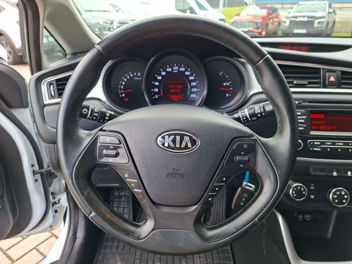 www.DobreUzywane.pl - KIA CEED 1.4 BENZYNA 100KM S KOMBI