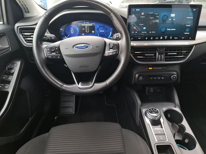 www.DobreUzywane.pl - FORD FOCUS 1,5 DIESEL 115 KM, TITANIUM X, AUTOMAT, DODATKOWE PAKIETY