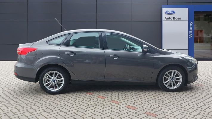 www.DobreUzywane.pl - FORD FOCUS 1.6 BENZYNA 125KM PLATINIUM X + PAKIET WINTER