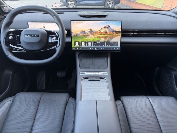 www.DobreUzywane.pl - OMODA 7, 1.5 SUPER HYBRID 279 KM, LUXURY