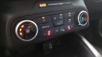 www.DobreUzywane.pl - FORD FOCUS 1.0 ECOBOOST 125KM TREND EDITION