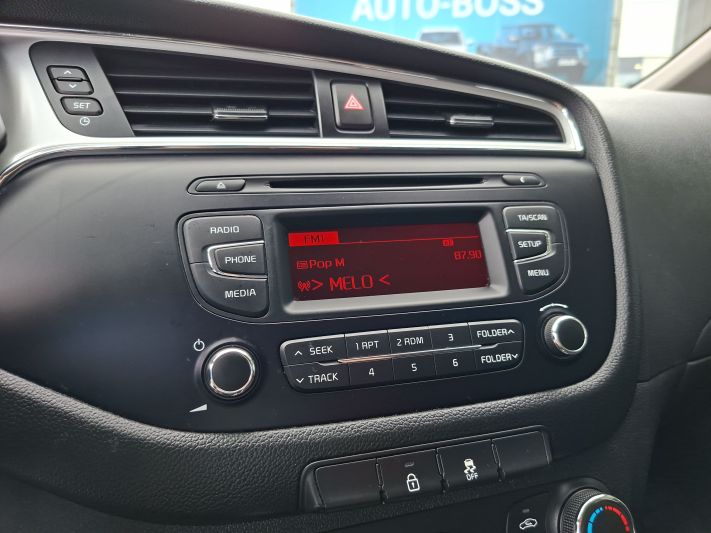 www.DobreUzywane.pl - KIA CEED 1.4 BENZYNA 100KM S KOMBI