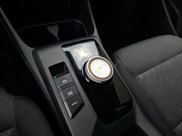 www.DobreUzywane.pl - MG 3 EXCITE 1.5 HYBRYDA 194KM AUTOMAT