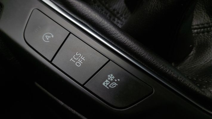 www.DobreUzywane.pl - FORD FOCUS 1.0 ECOBOOST 125 KM TREND