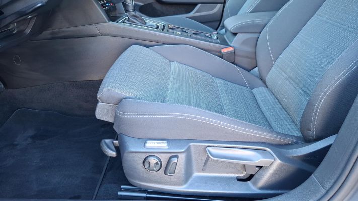 www.DobreUzywane.pl - VOLKSWAGEN PASSAT 2.0 TDI DSG 150KM BUSINESS AUTOMAT