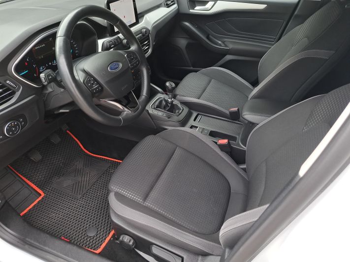 www.DobreUzywane.pl - FORD FOCUS 1.5 ECOBLUE 120 KM TREND EDITION