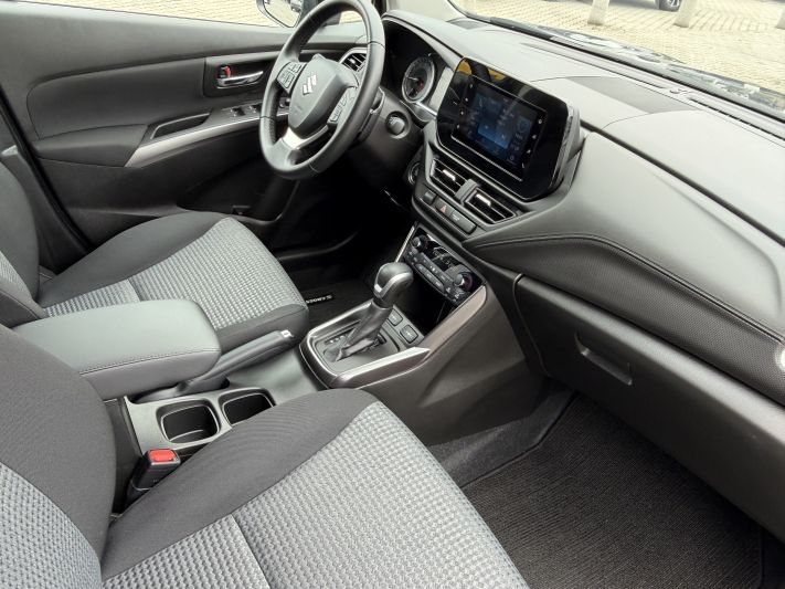 www.DobreUzywane.pl - SUZUKI S-CROSS, 1.5 DualJet Hybrid 102 KM, PREMIUM