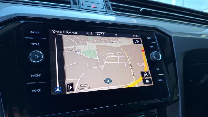 www.DobreUzywane.pl - VOLKSWAGEN PASSAT 2.0 TDI DSG 150KM BUSINESS AUTOMAT