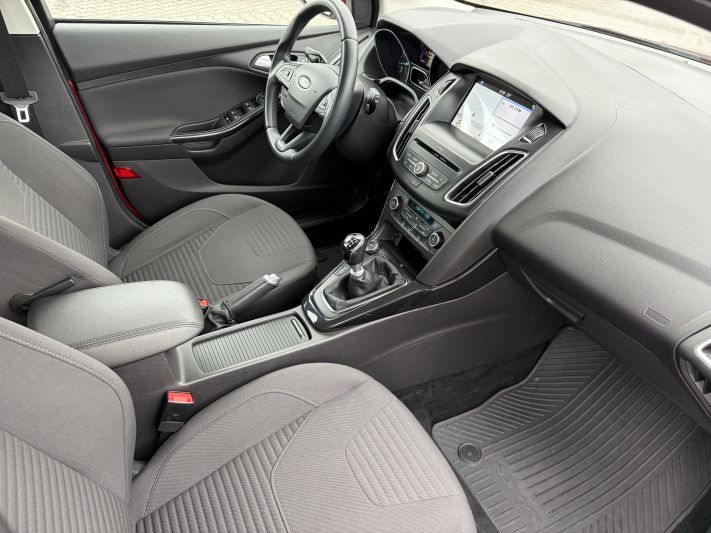 www.DobreUzywane.pl - FORD FOCUS, 1.5 ECOBOOST 182 KM, TITANIUM
