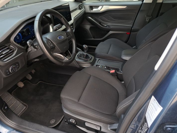 www.DobreUzywane.pl - FORD FOCUS 1.0 ECOBOOST 125 KM TITANIUM X HATCHBACK