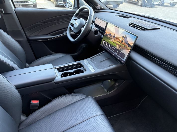 www.DobreUzywane.pl - OMODA 7, 1.5 SUPER HYBRID 279 KM, LUXURY