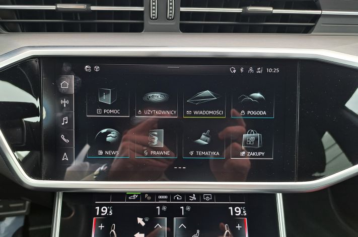 www.DobreUzywane.pl - AUDI A7 SPORTBACK 55 TFSI e quattro 367 KM S TRONIC